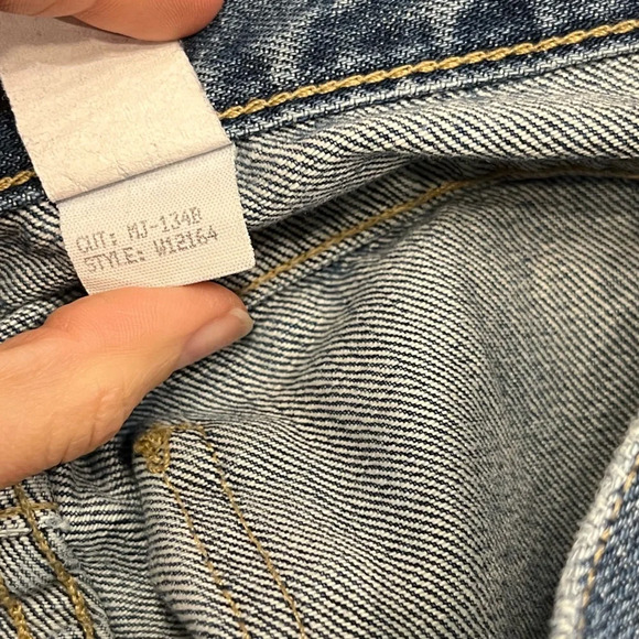 Marc Jacobs Straight leg Jeans women’s size 4 fits like a size 2 - Picture 11 of 12